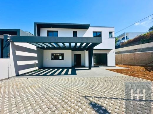 다세대 빌라 / Funchal, Madeira