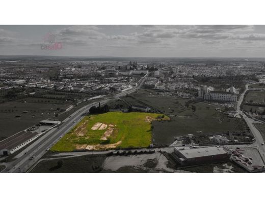 Land in Evora, Évora