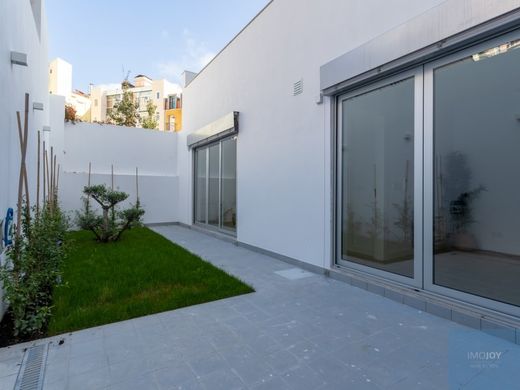 Apartment in Arroios, Lisbon