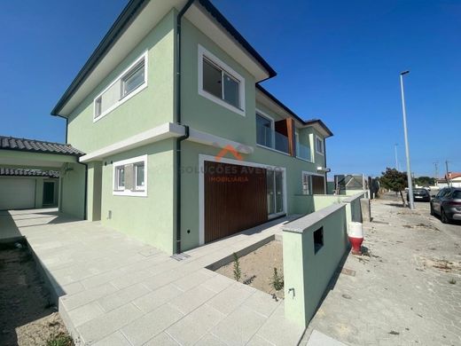 Ílhavo, Distrito de Aveiroの高級住宅