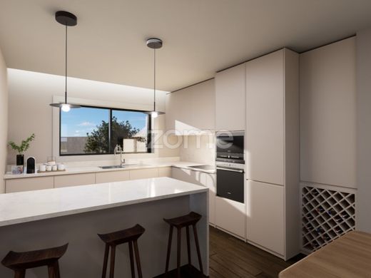 Luxus-Haus in Maia, Distrito do Porto