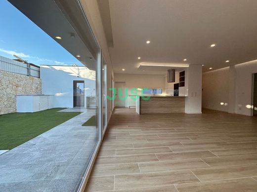 Willa wielorodzinna w Seixal, Distrito de Setúbal