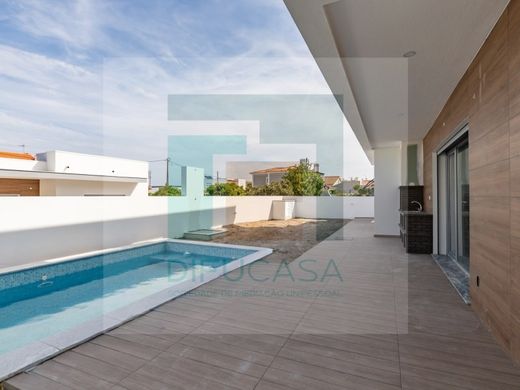 Μονοκατοικία σε Σετούμπαλ, Setúbal