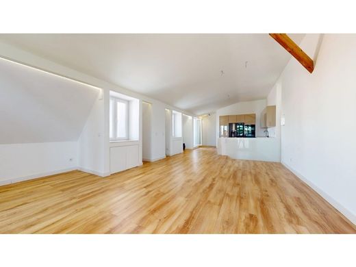 Apartment in Oeiras, Lisbon