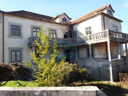 Konak Vouzela, Distrito de Viseu