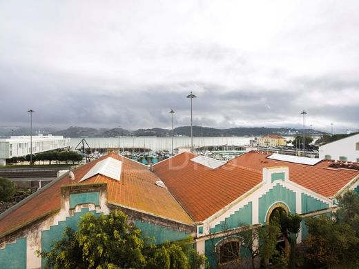 Apartment / Etagenwohnung in Belém, Lisbon