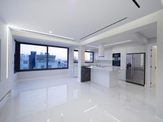 Piso / Apartamento en Agios Nikolaos, Lemesós