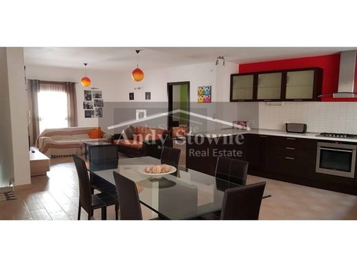 Συγκρότημα ανεξάρτητων κατοικιών σε Lija