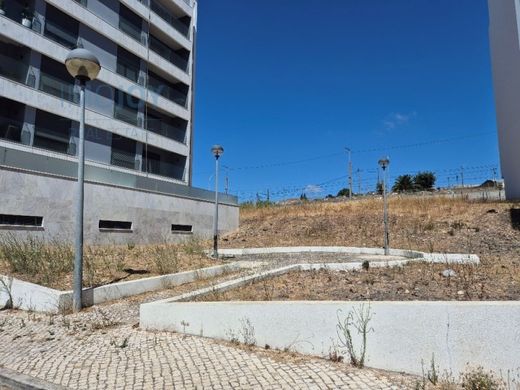 Teren w Amadora, Distrito de Lisboa