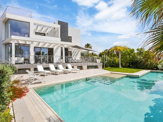 Villa in la Nucia, Alicante