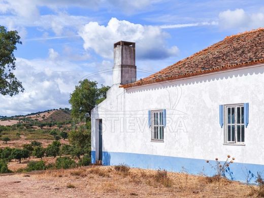 Farm in Portel, Distrito de Évora