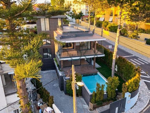 Luxury home in Cascais, Lisbon