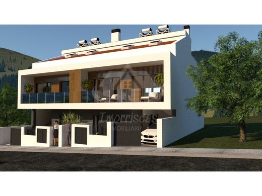 Luxus-Haus in Loures, Lissabon