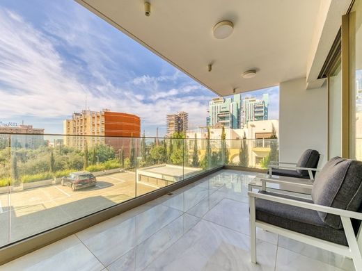 Apartment / Etagenwohnung in Limassol, Limassol District