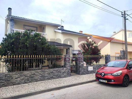 Detached House in Sesimbra, Distrito de Setúbal