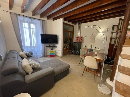 Pollença, Illes Balearsのカントリー風またはファームハウス