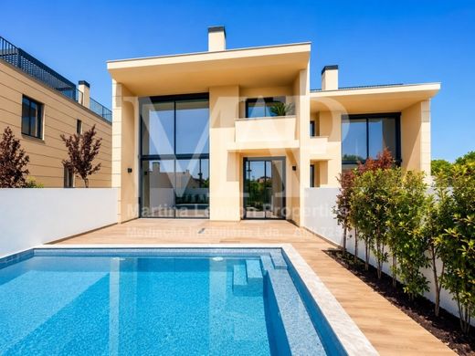 Luxury home in Cascais, Lisbon