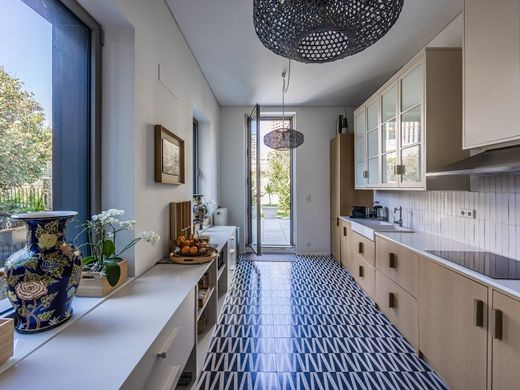 Apartment / Etagenwohnung in Porto, Distrito do Porto