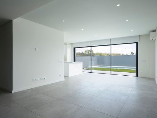 Luxury home in Faro, Distrito de Faro