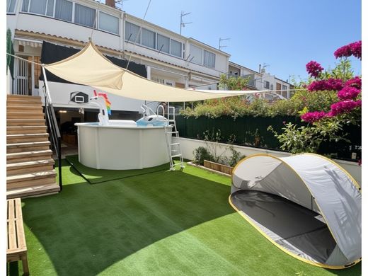 Luxury home in Sant Pere de Ribes, Province of Barcelona