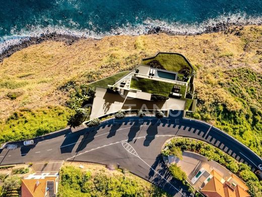 Villa in Ribeira Brava, Madeira