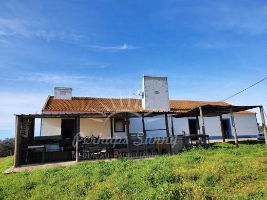 Land in Grândola, Distrito de Setúbal