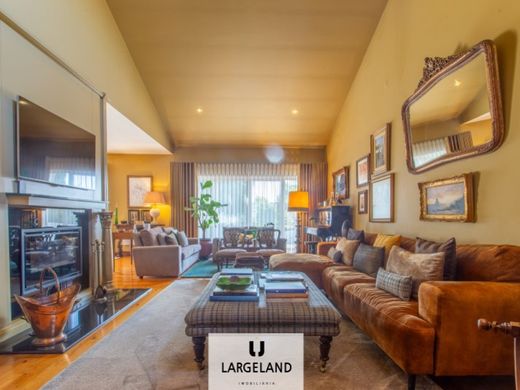 Luxury home in Santa Maria da Feira, Aveiro