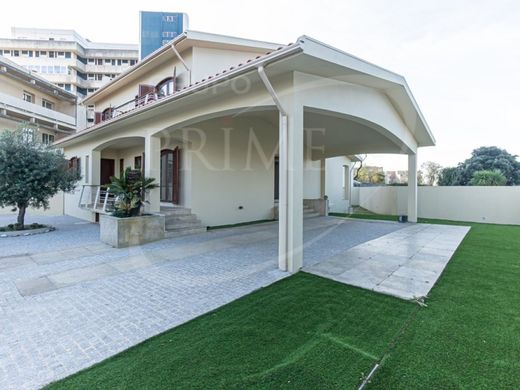 Luxe woning in Vila Nova de Gaia, Distrito do Porto