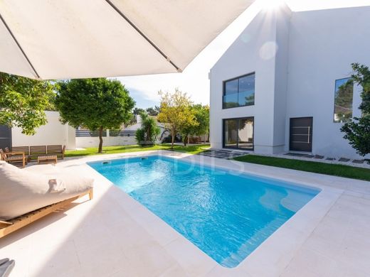 Luxe woning in Aroeira, Almada