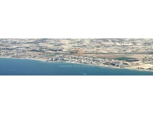 Αγροτεμάχιο σε Pýla, Eparchía Lárnakas