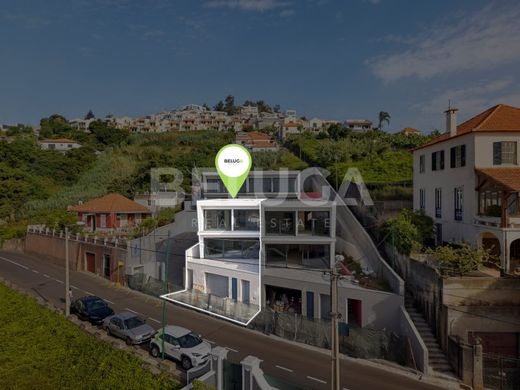 다세대 빌라 / Funchal, Madeira