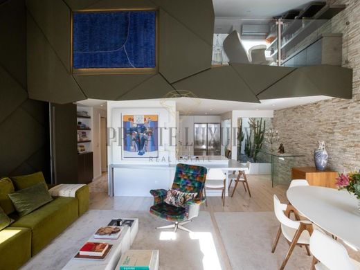 Apartment in Misericórdia, Lisbon