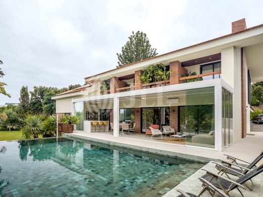 Luxury home in Cascais, Lisbon