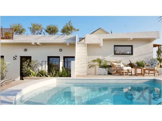 Luxury home in Almada, Distrito de Setúbal