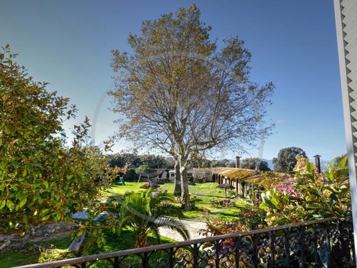 Kɪr evi Santa Cristina d'Aro, Província de Girona