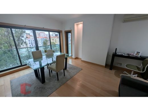 Apartament w Arroios, Lisbon