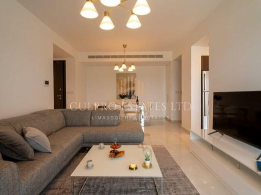 Apartment / Etagenwohnung in Limassol, Limassol District