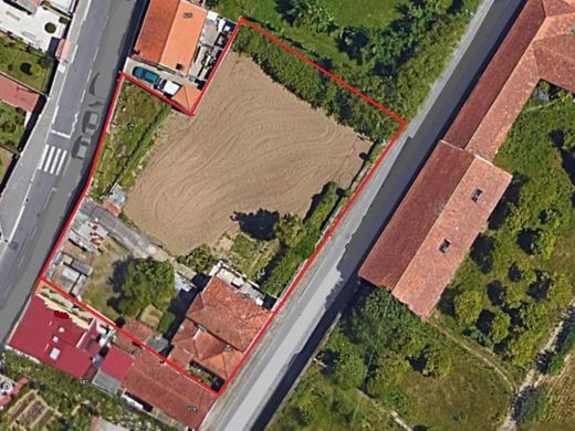 Αγροτεμάχιο σε Βίλα Νόβα ντε Γκάια, Vila Nova de Gaia