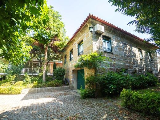 Casa en Vizela, Braga