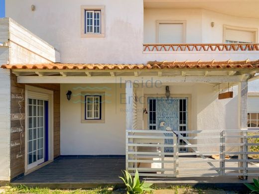 Semidetached House in Mafra, Lisbon