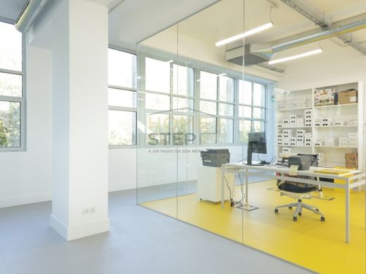 Office for sale in Porto
