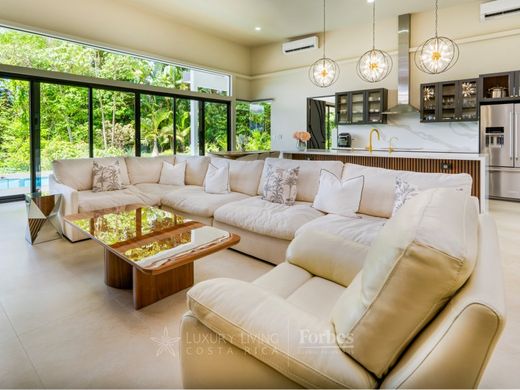 Luxury home in Quepos, Provincia de Puntarenas