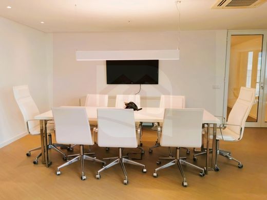 Γραφείο σε Λουάντα, Luanda Province