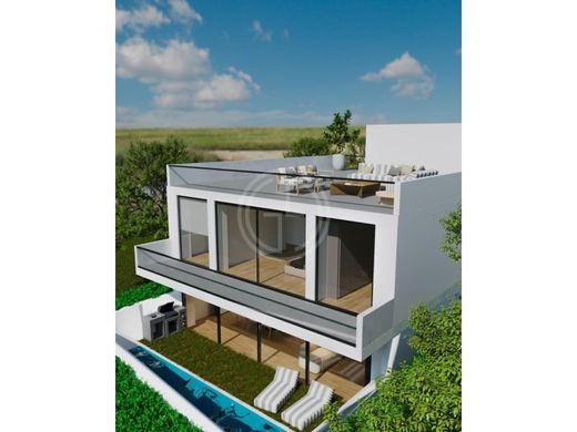 Terreno a Faro, Distrito de Faro