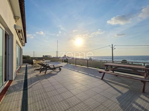 منزل ﻓﻲ Ponta Delgada, Azores