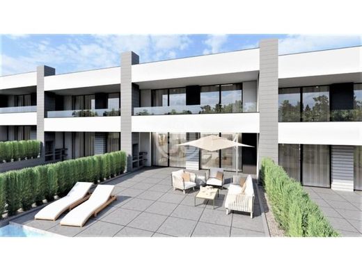 Villa Plurifamiliare a Loulé, Distrito de Faro