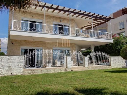 Villa en Germasógeia, Limassol District