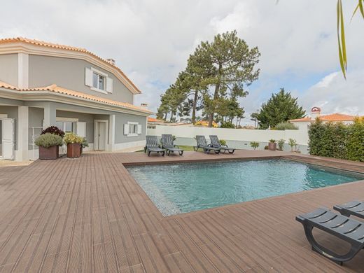 Einfamilienhaus in Setúbal, Distrito de Setúbal