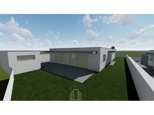 단독 저택 / Santa Maria da Feira, Distrito de Aveiro