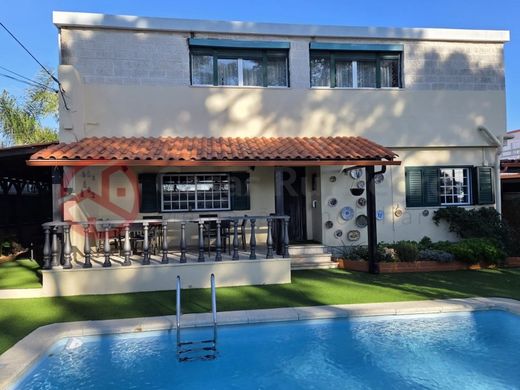 Lüks ev Charneca de Caparica, Almada